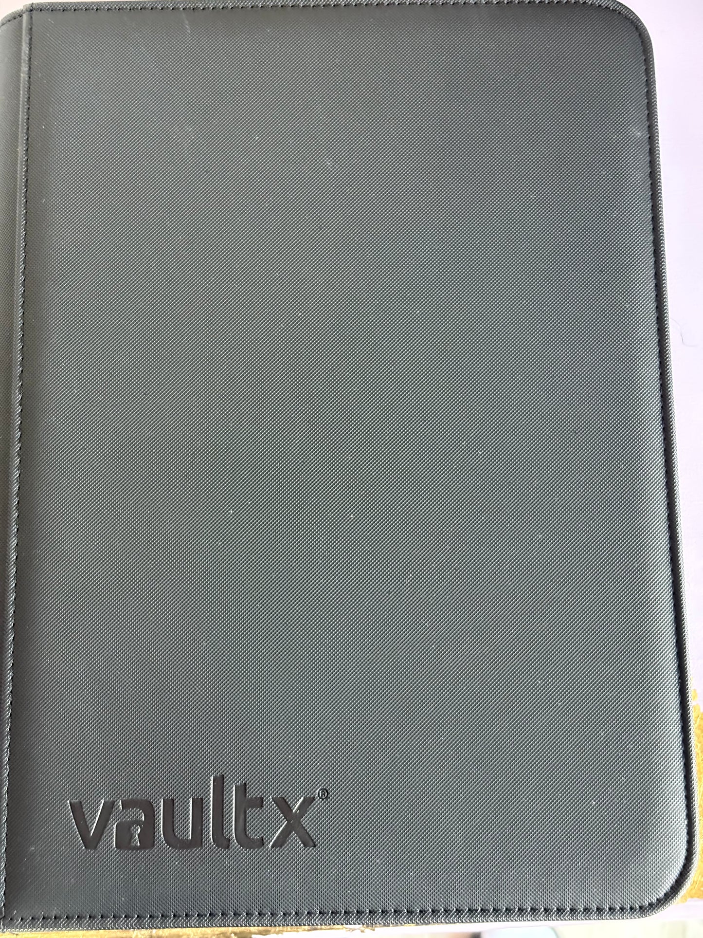 Vault x Zip Binder / wie bei / unbenutzt