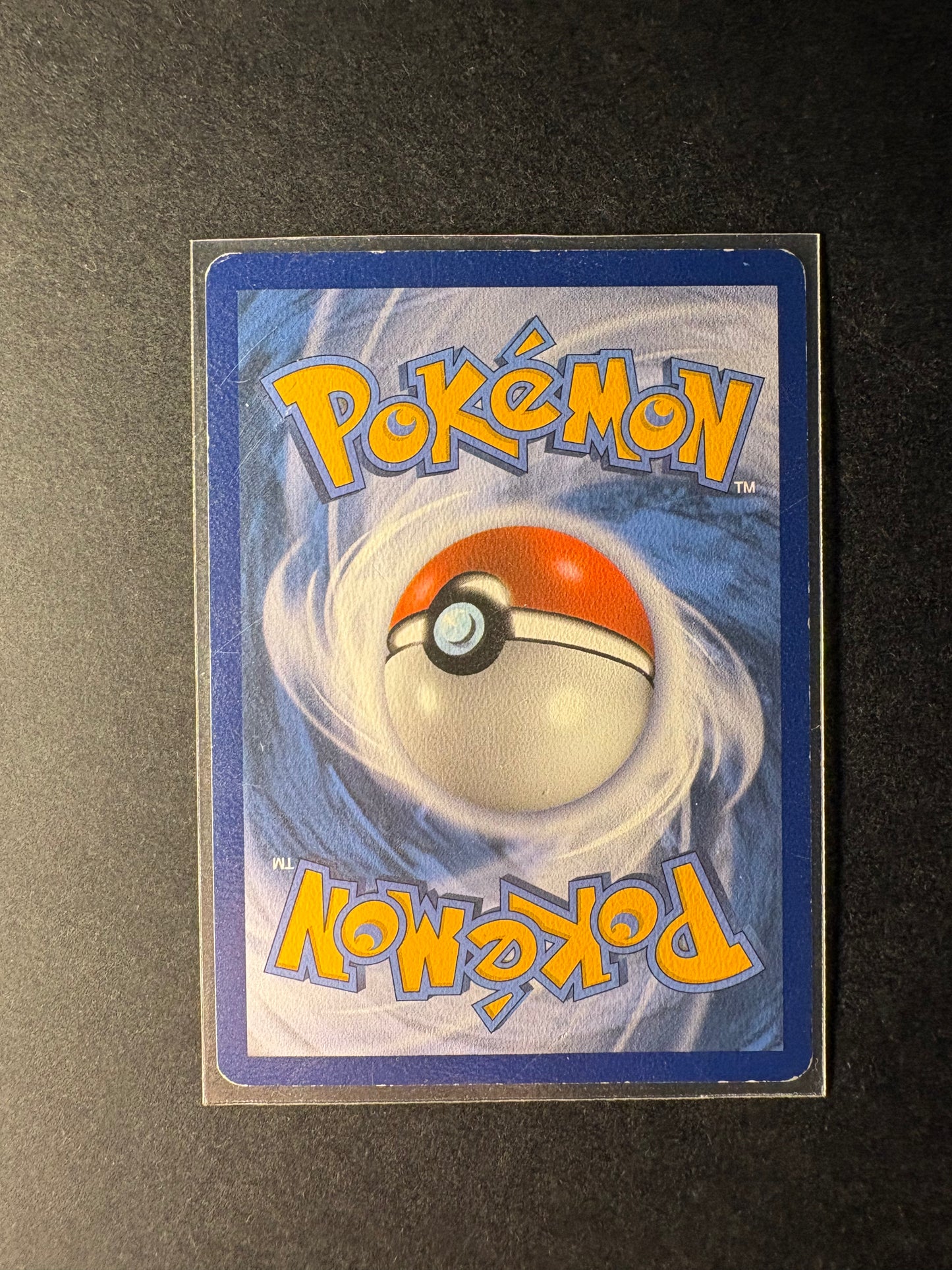 Pokémon Pikachu Vmax 044/185 deutsch excellent